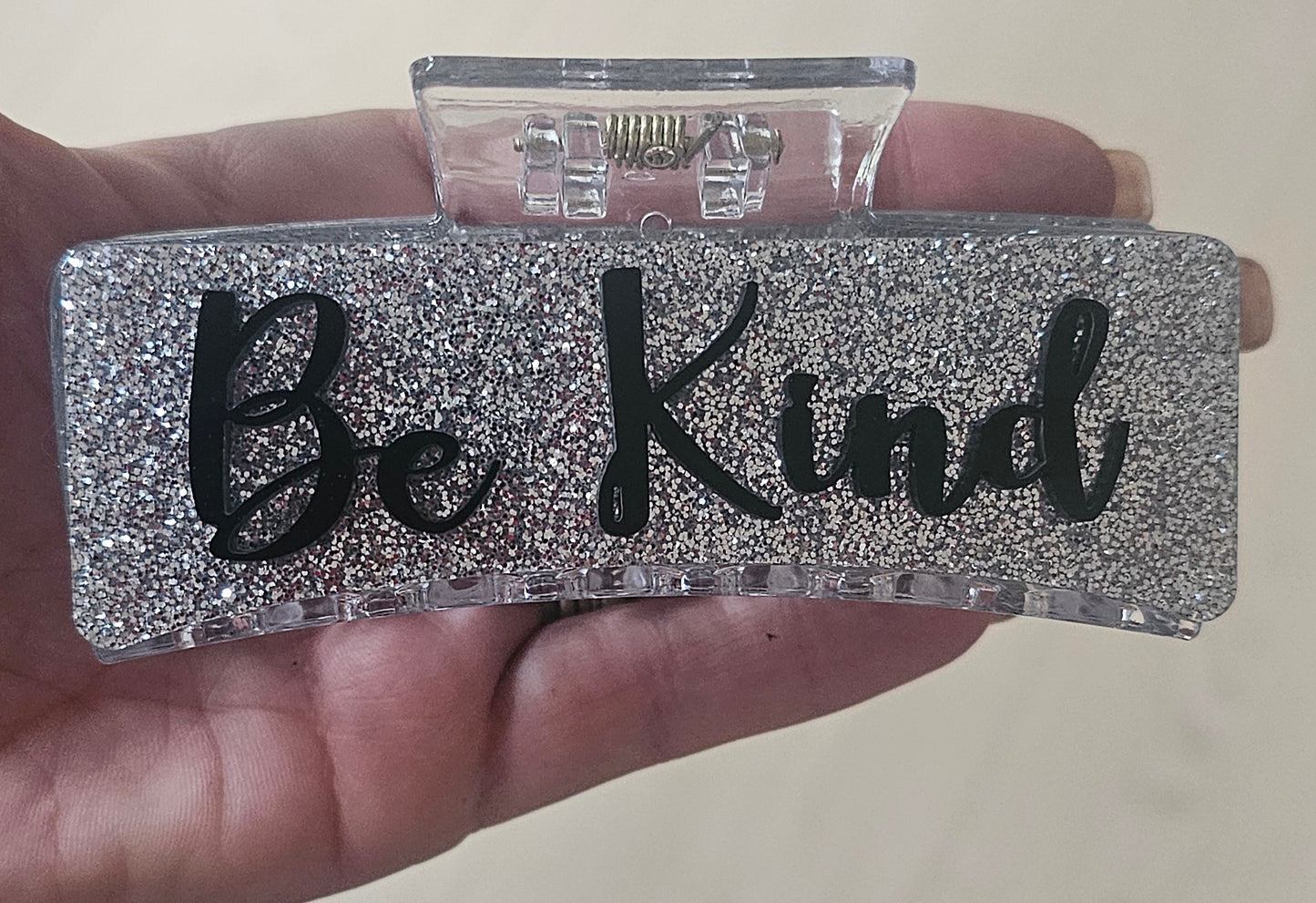Be kind claw