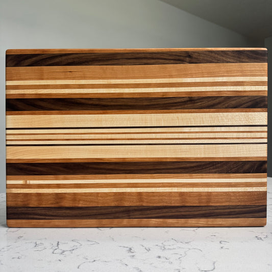 Medium Heritage | 12 x 18
