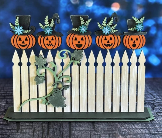 Weekly pumpkin fence