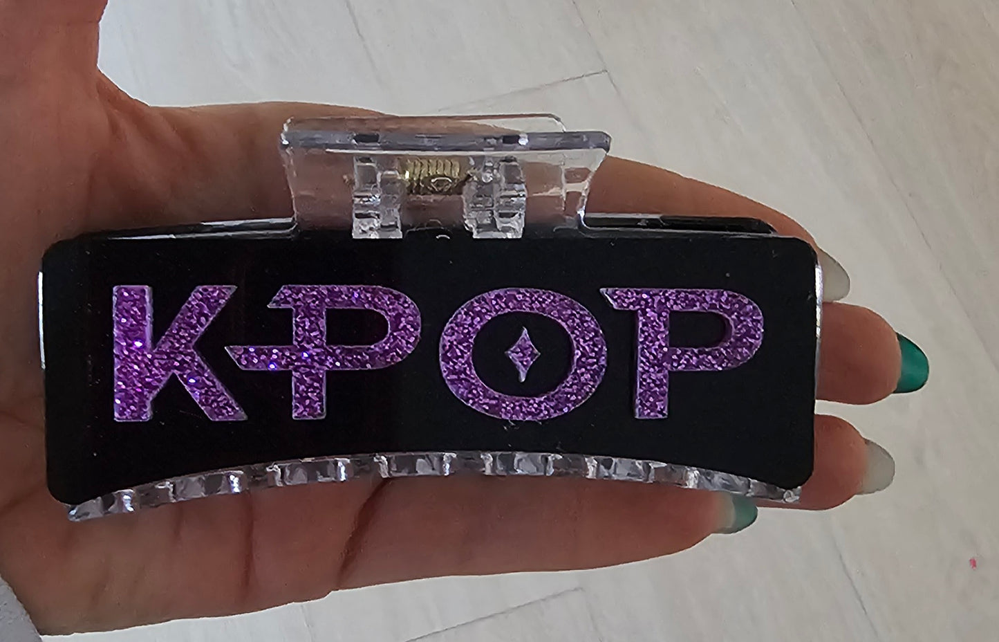 Kpop claw