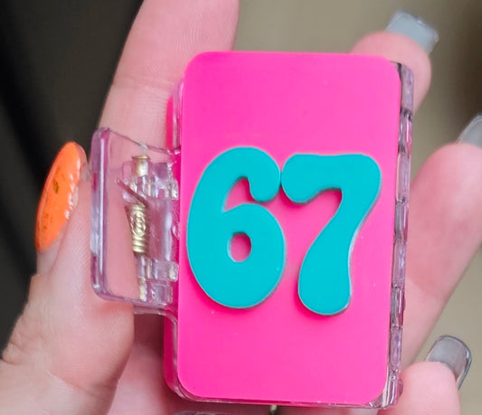 67 hair claw