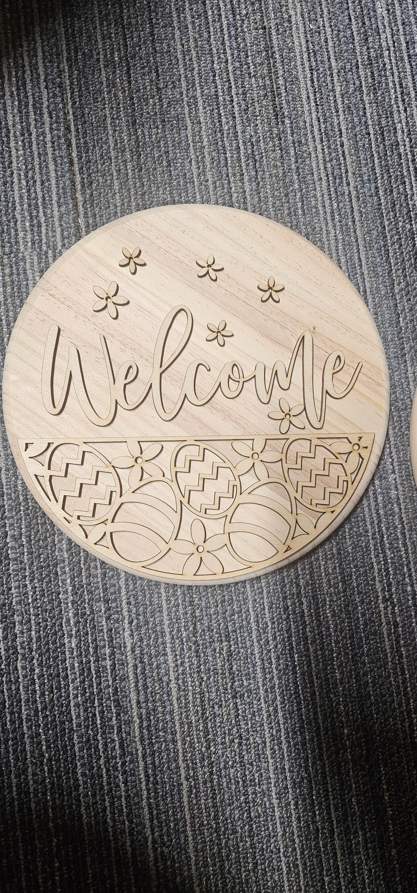 10 inch welcome eggs