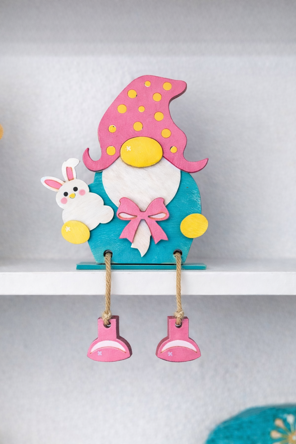 Easter shelf sitter