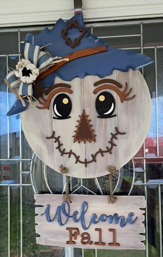 Scarecrow doorhanger - Custard cuts