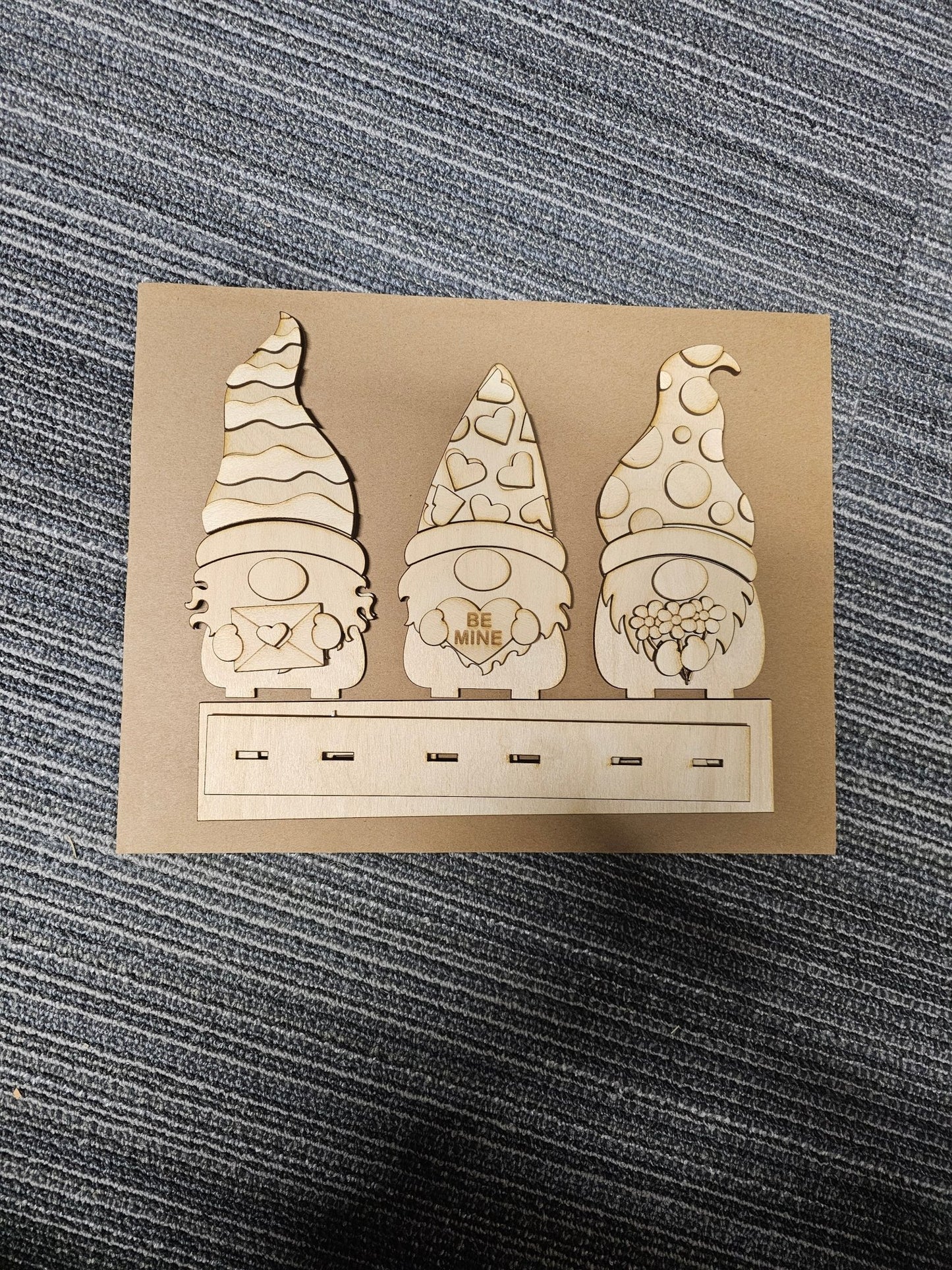 Valentines gnomes - Custard cuts